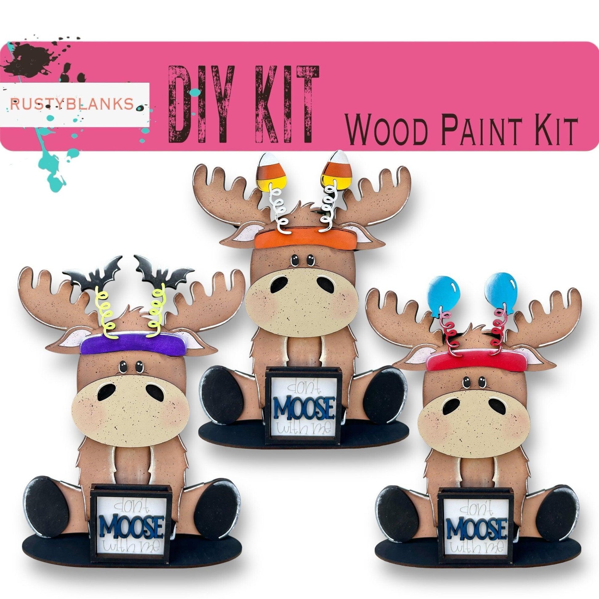 Moose with 12 Interchangeable Seasonal Hats, Insert and tile holder, Season DIY Decor - RusticFarmhouseDecor