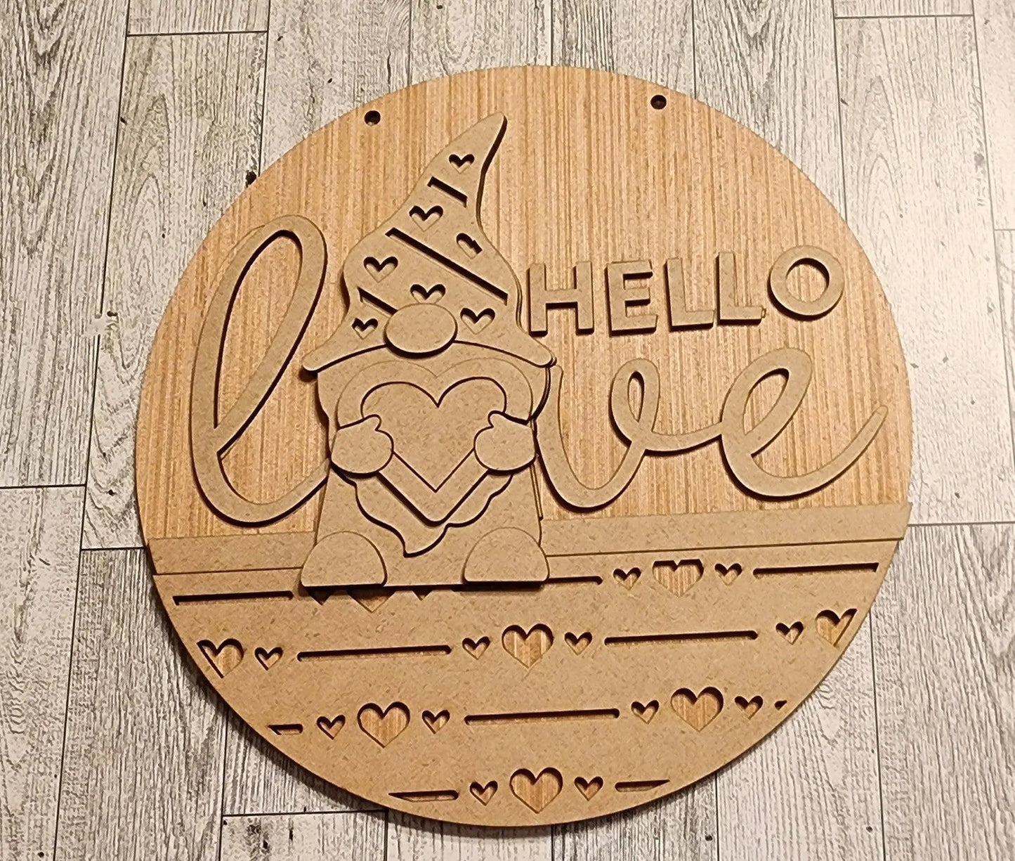 Hello Love Valentines Door Hanger DIY - RusticFarmhouseDecor