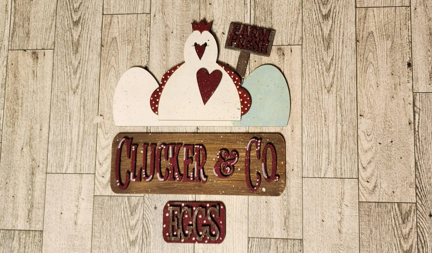 Interchangeable Farmhouse Chicken Insert, Clucker & Co. Seasonal Truck, Interchangeable Farmhouse Truck, Breadboard Insert - RusticFarmhouseDecor