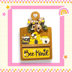 a picture of a bee kind of decoration