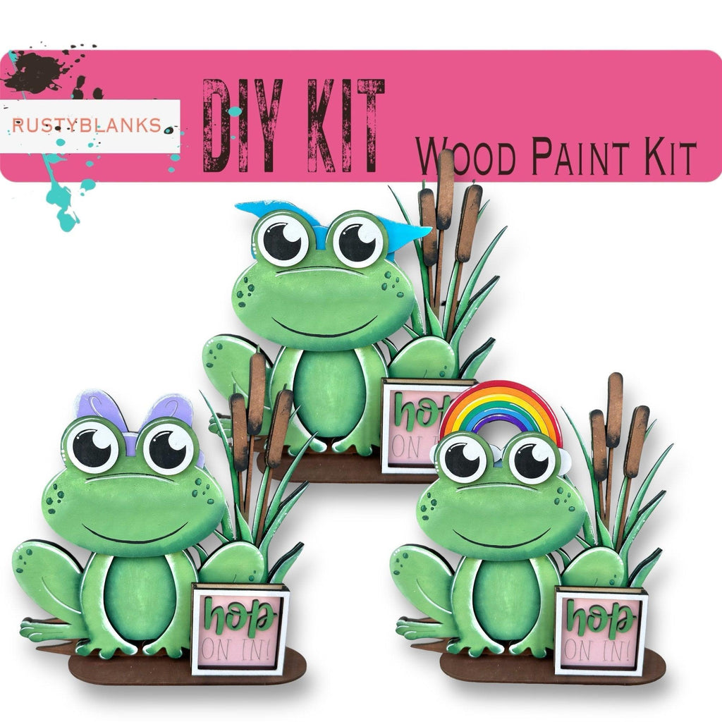 Frog with 12 Interchangeable Seasonal Hats, Insert and tile holder, Season DIY Decor - RusticFarmhouseDecor