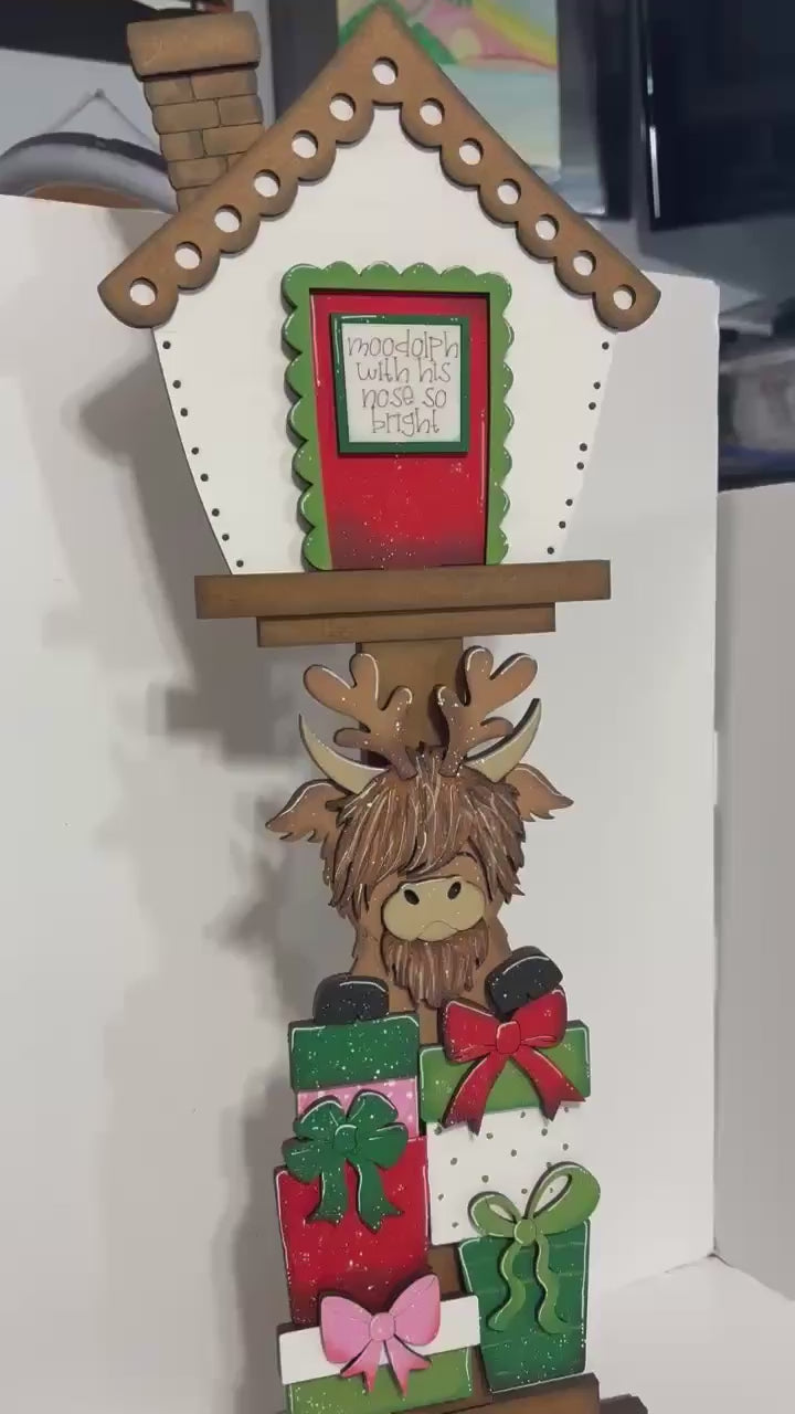 Reindeer Highland Insert for our Interchangeable Birdhouse Post