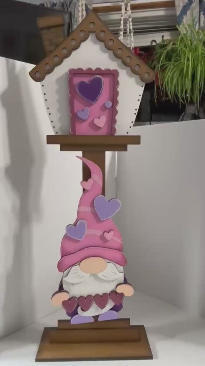 Valentine's Day Gnome Insert for our Interchangeable Birdhouse Post