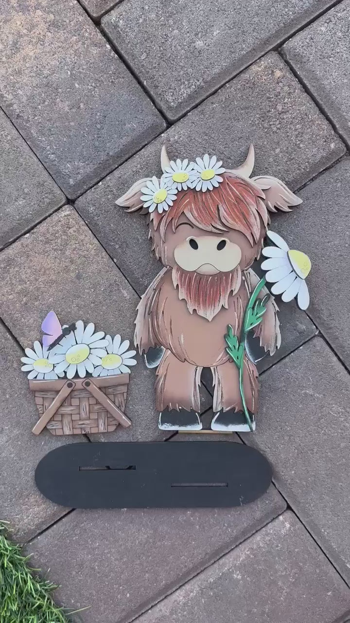 Standing Highland Cow with Daisies, DIY Craft Kit