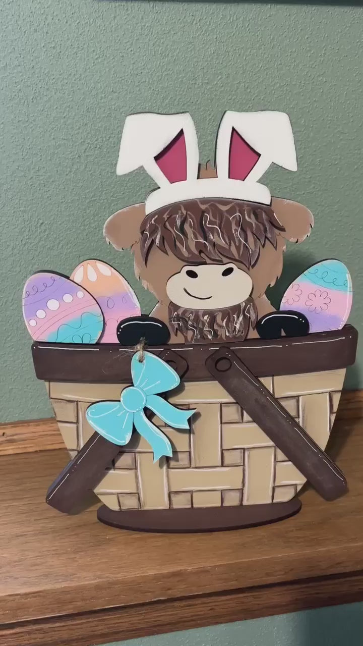 Highland Cow Easter Insert for the Interchangeable Flower Basket