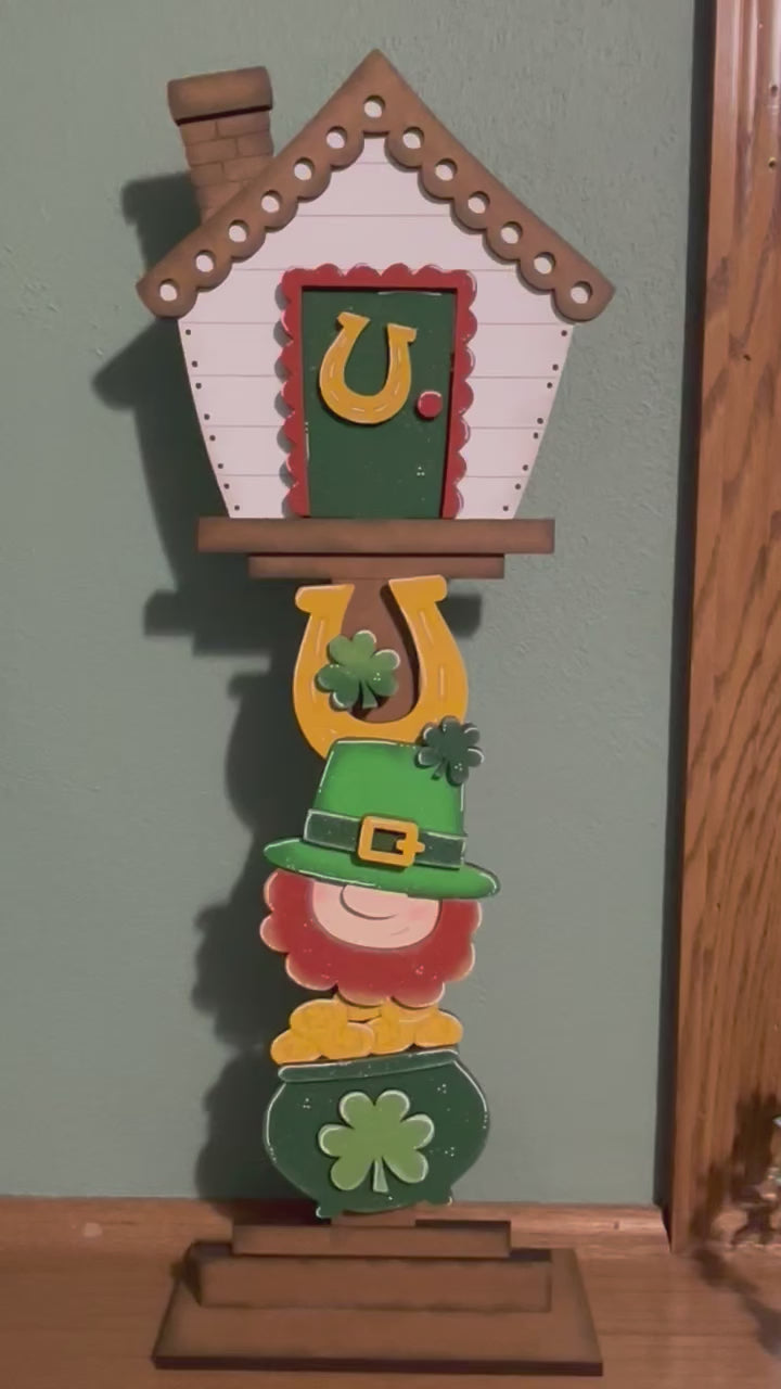 Leprechaun Insert for our Interchangeable Birdhouse Post