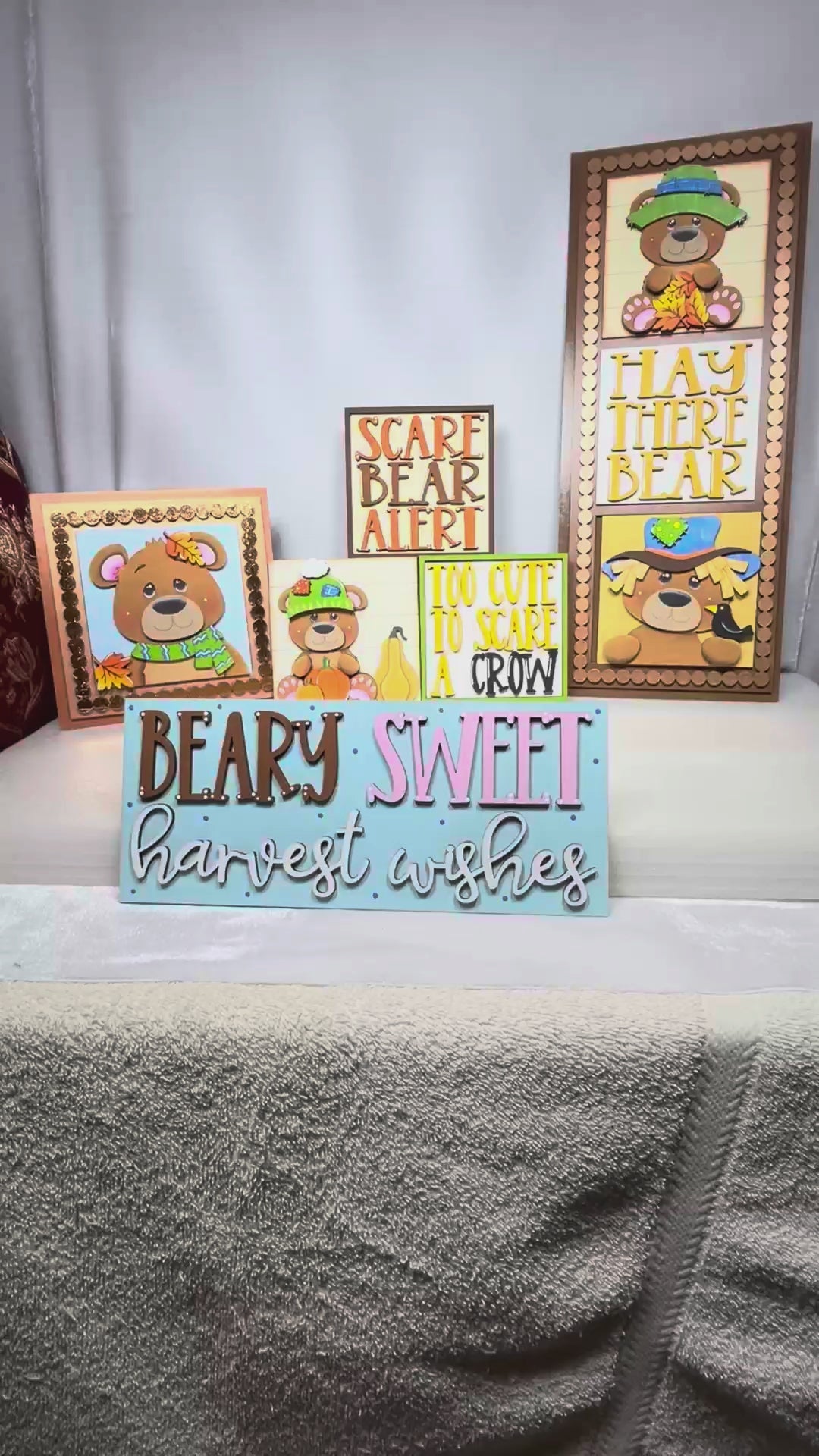 Fall Bear Tiles For The Leaning Ladder