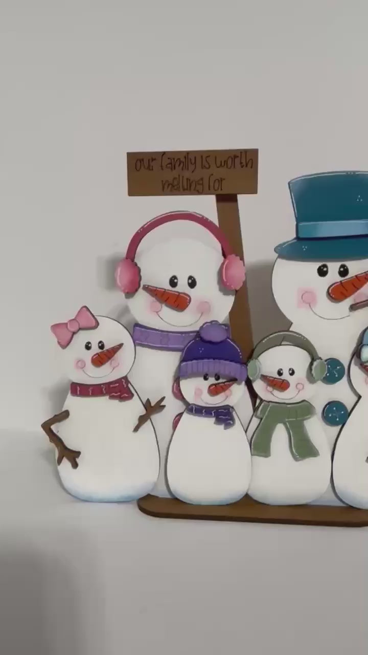DIY Customizable Snowman Family - Personalized Holiday Wood Kit- Shelf Sitter