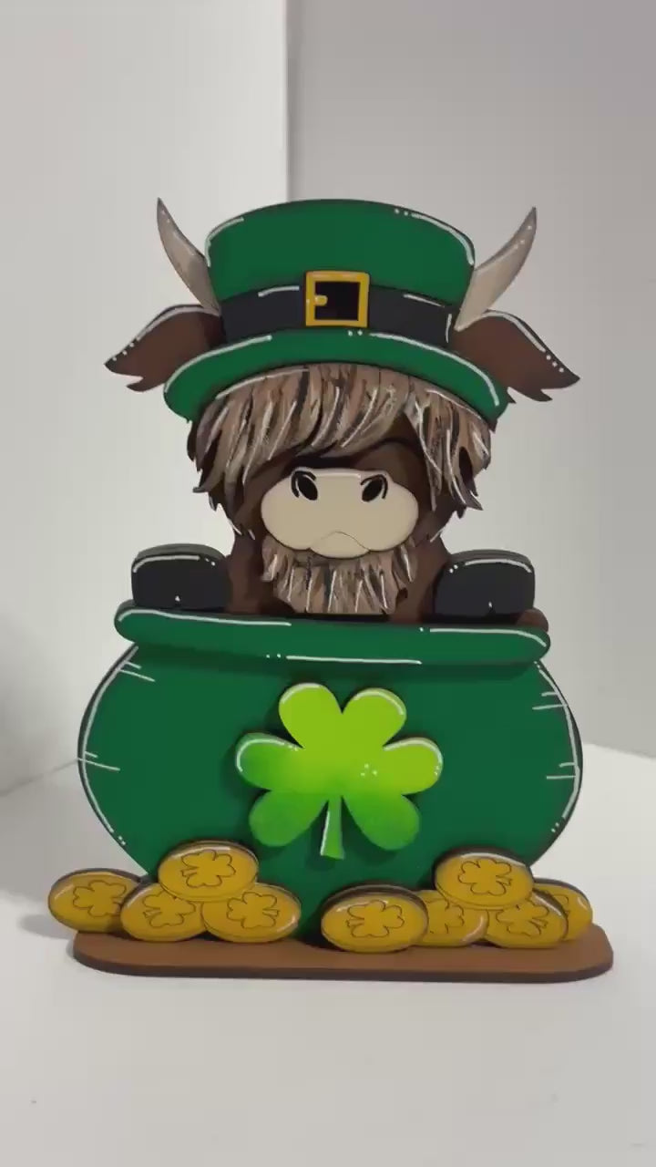 DIY St. Patrick's Day Highland Cow Wood Paint Kit | Pot of Gold & Shamrocks Craft