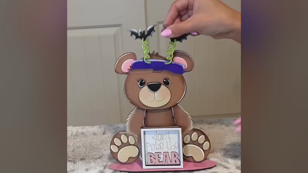 Bear Interchangeable Animal with 13 Interchangeable Seasonal Hats, Insert and tile holder, Season DIY Decor
