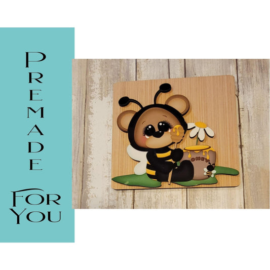 Bumble bee with honey pot Picture - RusticFarmhouseDecor