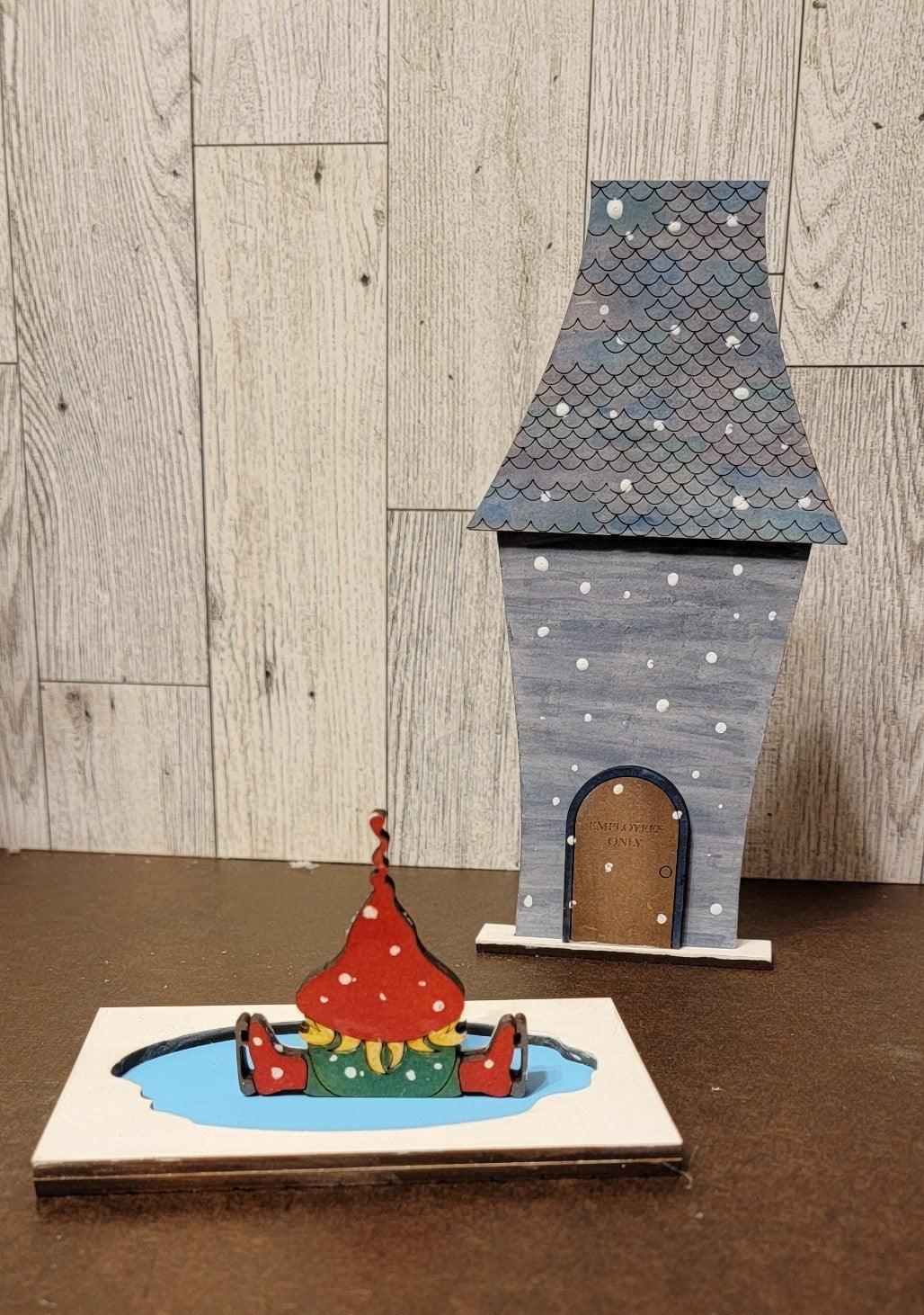 Christmas Village Ice Skating Rink with Elves DIY - RusticFarmhouseDecor