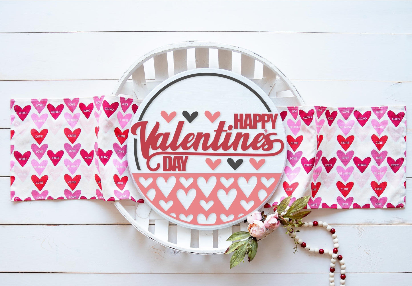 Happy Valentines Day Door Hanger DIY - RusticFarmhouseDecor