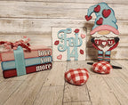 I Love U Valenting Standing Gnome SVG, Glowforge laser cut file - RusticFarmhouseDecor