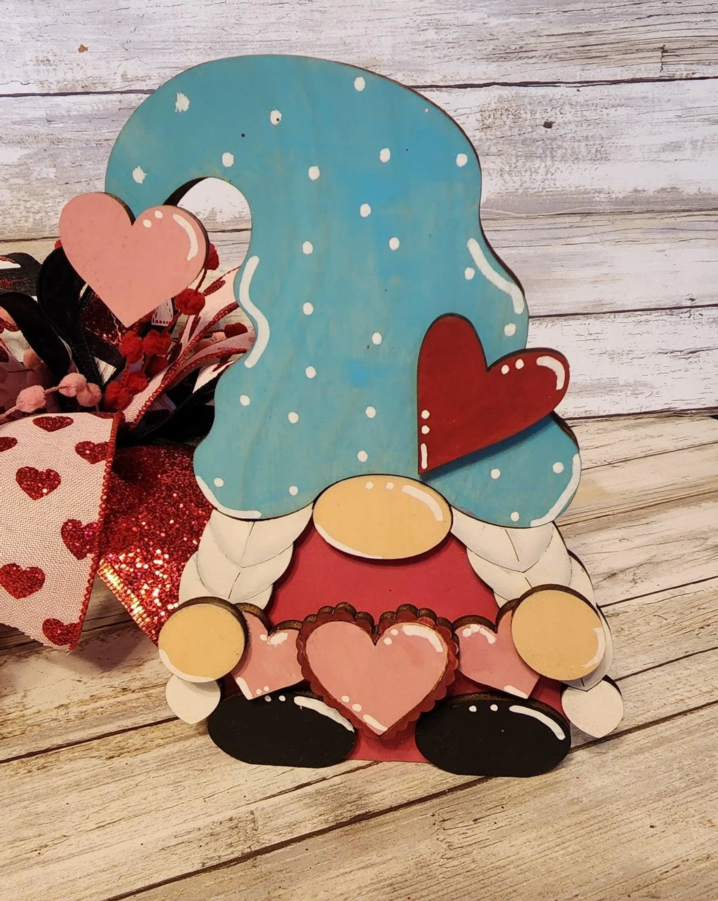 Sitting Boy & Girl Gnome, Gnome Shelf Sitters, DIY Wood Gnomes DIY - RusticFarmhouseDecor