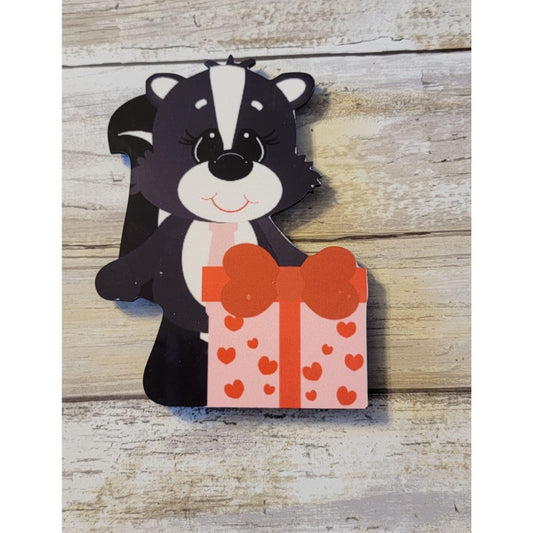 Skunk - With Present - RusticFarmhouseDecor