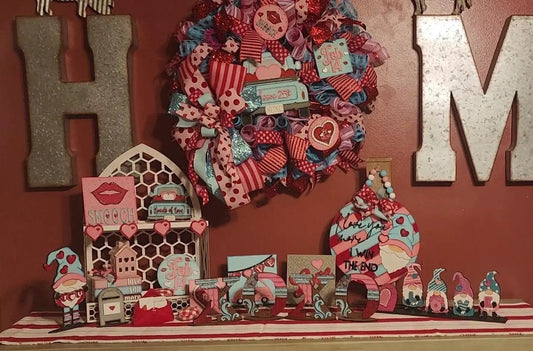 Valentine's XOXO Vintage Standing Letters DIY - RusticFarmhouseDecor