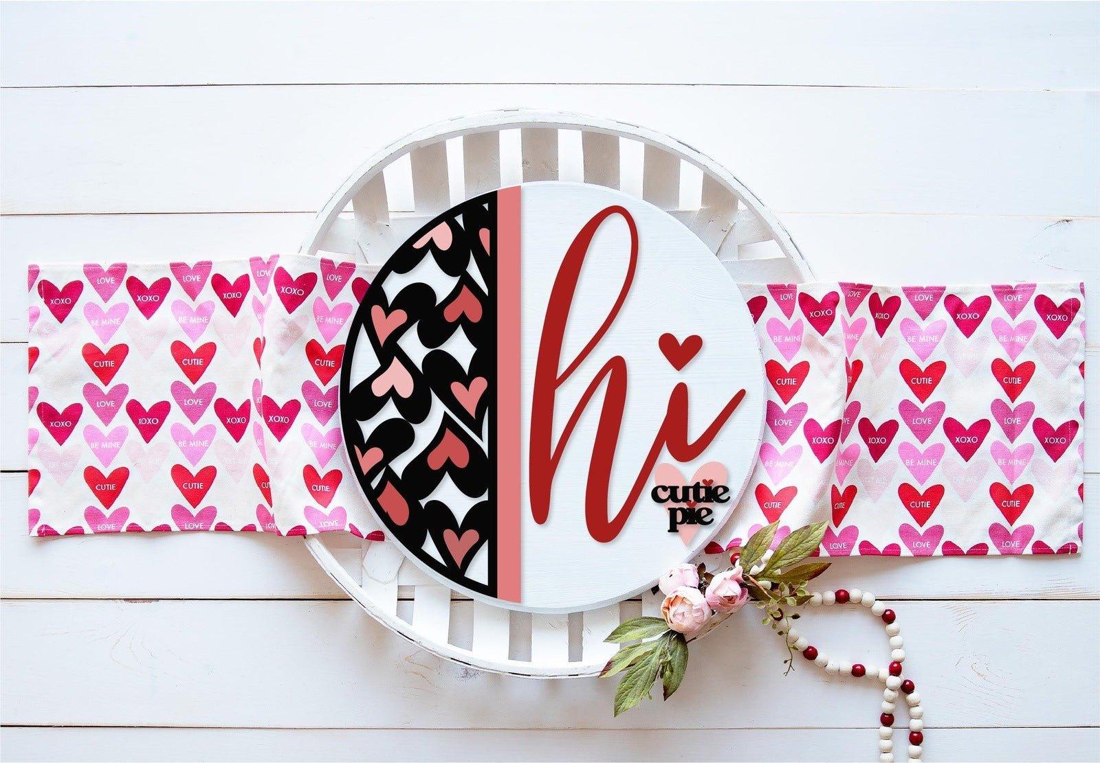 Valentines "Hi" Door Hanger DIY - RusticFarmhouseDecor