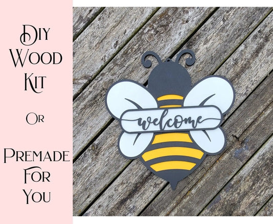 Welcome Bee Door Hanger - RusticFarmhouseDecor