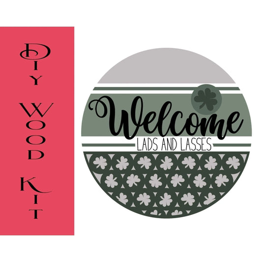 Welcome Lads and Lasses St Patricks Door Hanger - RusticFarmhouseDecor