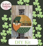 Welcome Leprechauns Door Hanger, St. Patrick's Day Door Hanger, Gnome Leprechaun Door Hanger, Irish Leprechaun Door Hanger DIY - RusticFarmhouseDecor
